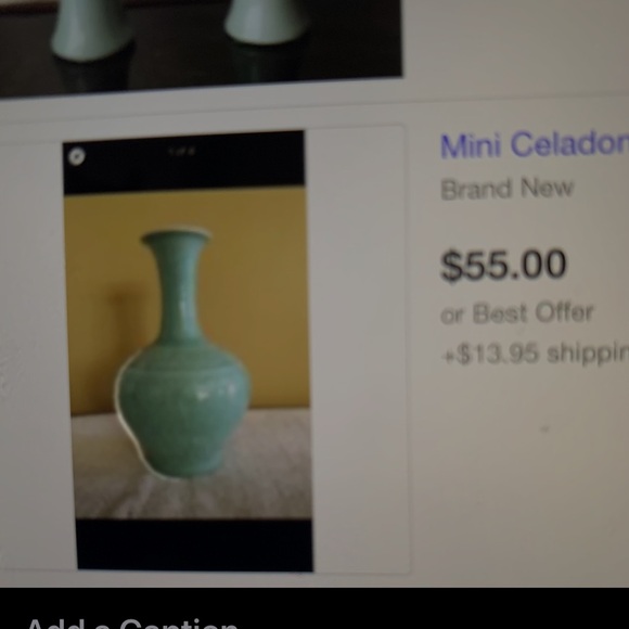 Elegant Green Celadon Vase Set - Picture 6 of 8